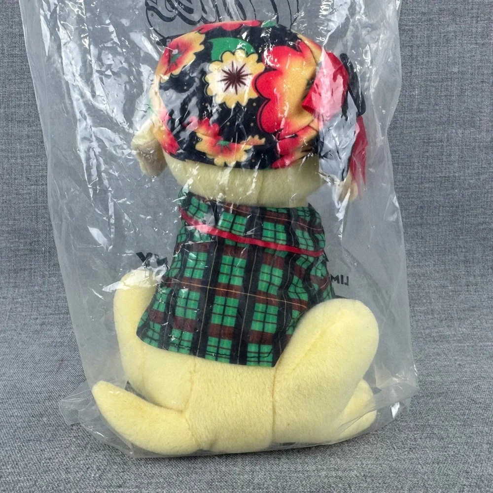 Raising Cane's National Lampoon's Christmas Vacation Plush Set 2022 Clark Eddie